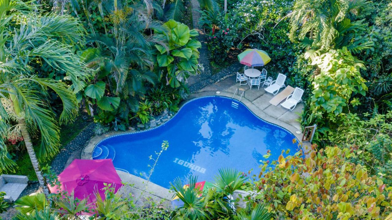 Cabinas Iguana Cahuita Exterior foto